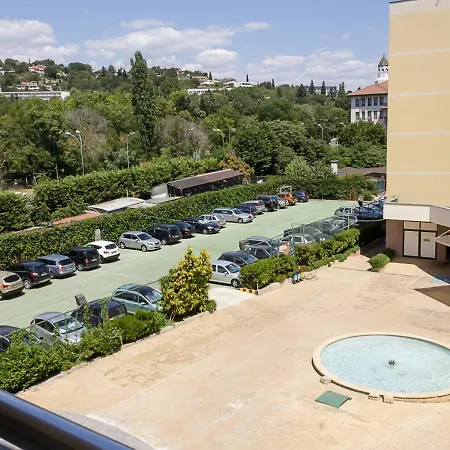 Comfortable In Sveta Elena By Flat Mаnаger